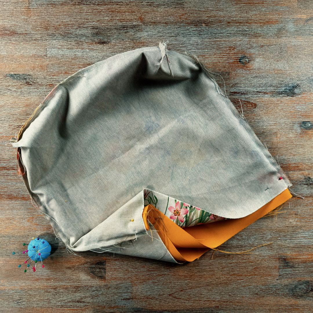 Step 6: Sewing the body of the bag and handles together